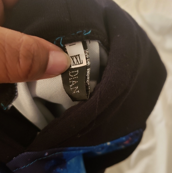 GALAXY HOODIE - Picture 3 of 3